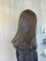 トテ(tote.)&nbsp;ブリーチなし透明感オリーブベージュ赤み消しグレージュ