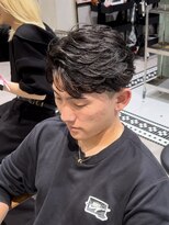 ゼスト リル 新宿(ZEST lill)&nbsp;フェザーパーマ フェザーショート メンズショート 新宿