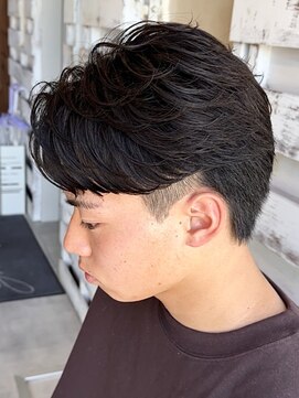 グランデュール 静岡駅前店(GRANDEUR) 伸ばし途中の方にもオススメフェザーショート/静岡メンズパーマ