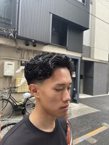 フランクスバーバーリザーブ 人形町店(FRANK’S BARBER RESERVE) ナチュラルパーマテーパーフェードS