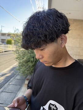 髪屋 紬 メンズ/メンズパーマ/メンズカット/波巻きパーマ
