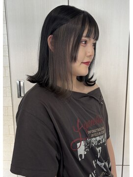 シェミール(CHEMIR) インナーカラーシルバー【四日市/ケアブリーチ/髪質改善】