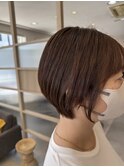 ショートボブ