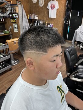 ツイン スキンフェード