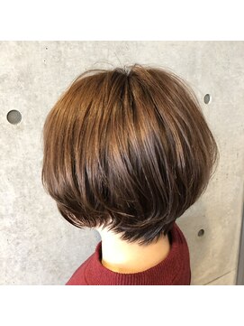 シエル 松山店(CIEL) やわらかひし形丸みショート