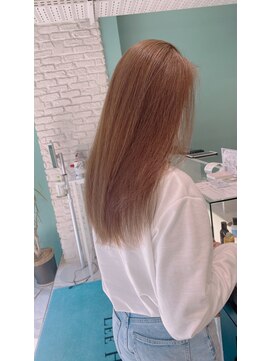 リーホリエ(Lee Horie) 【高木】明るめベージュのハイライトカラー◎