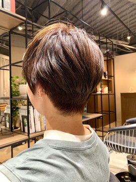 ユリイカビヨウシツ ショート