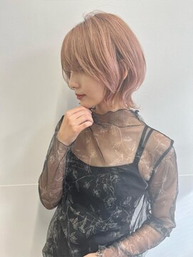 ダブルトーキョー シブヤ(W-TOKYO SHIBUYA) ピンクベージュ×ウルフ　ボブウルフ　ウルフカット