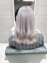 デイズ(days)&nbsp;ホワイトブロンド/ハイトーンカラー/ダブルカラー　DAYS