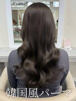 アミー 銀座(Ammy)&nbsp;艶感たっぷり韓国風パーマ/コテ巻き風パーマ/艶髪/ロングパーマ