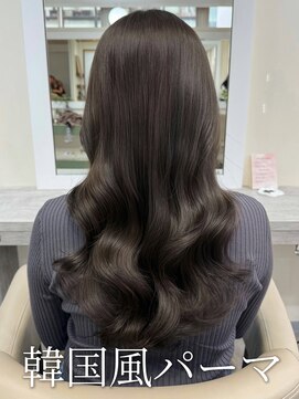 アミー 銀座(Ammy) 艶感たっぷり韓国風パーマ/コテ巻き風パーマ/艶髪/ロングパーマ