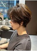 小顔ショートボブカラー大人ショートボブひし形ショートカット