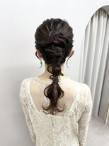 ソリン(Solin') 編みおろしポニーテール