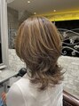 シャル 平塚(shalu) ハイライト×ウルフカット。立体感のあるスタイル得意です。