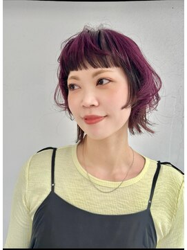 ディレクション(Direction) レイヤーボブ ウルフ アンブレラカラー デザインカラー派手髪