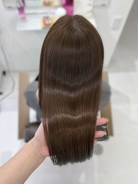 ハピネス 梅田茶屋町店(HAPPINESS) 韓国風/レイヤーカット/顔周り/顔まわり/髪質改善/ベージュ