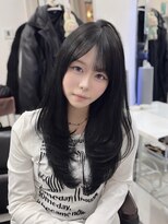 ロムーク 表参道(LOMKH)&nbsp;ミディアムレイヤーロングレイヤーカット顔周りオリーブベージュ