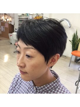 アロマ アンド アイボリー(Aroma&ivory) 女前ショート