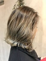 ステイシー(STACY)&nbsp;STACY バレイヤージュx切りっぱなしx大人かわいい