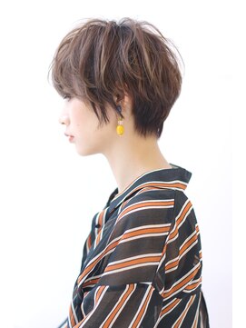 オーロ 宝塚店(ORO) ことりベージュネイビーカラー毛先パーマ小顔ワンサイドショート