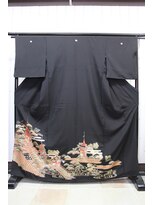 ルナクレセント (Luna crescent)&nbsp;留袖LT-7　￥11000～(着付料込み)