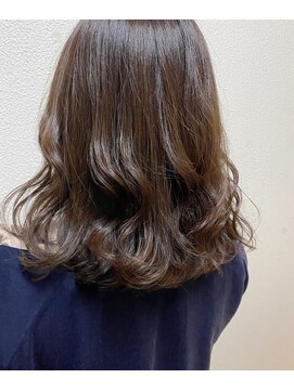 ヌメロオオサカ(Numero OSAKA) 大人可愛いくすみベージュ◎