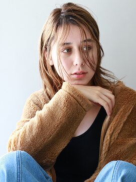 フリップビーアヴェダ(FLIP B AVEDA) 【本八幡FLIP B AVEDA】冬を楽しむミディアムスタイル