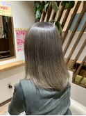ダークグレージュ