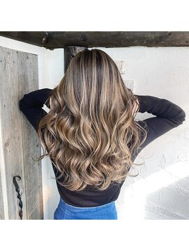 ユートピア(U topia) シルバーカラー/ミルクティーベージュ/バレイヤージュ