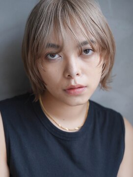 ワン 茅ヶ崎(ONE002) マッシュ/くびれヘア/ビタミンカラー/メルティーカラー/茅ヶ崎