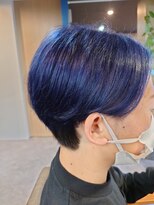 ローカル 水道橋(Local)&nbsp;ブルーバイオレット×センター分けスタイル