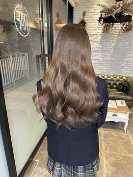 ラフトーキョウセカンド(RAF TOKYO 2nd) RAF TOKYO 2nd Rina ミルクティーべー