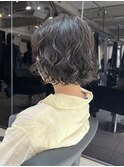 △大人可愛い癖毛風ボブパーマミディアムパーマブルーブラック