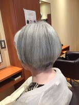 アトリエ ド ガレ Atelier de GALLE&nbsp;キュビズムカット