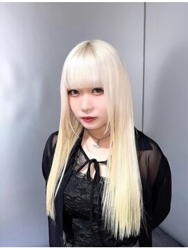 アルーシェ 新宿店(Alushe) ホワイトブロンド