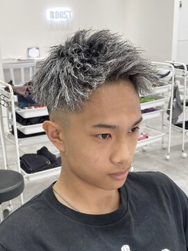ルースト 西院店(ROOST) ツイストパーマ/ホワイトメッシュ/ジェットモヒカン