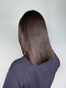 アンジェリカ(Angelica Total Beauty Lifestyle Design) アディクシー 透明感 ツヤ カラー 色持ち◎