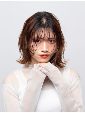 ティピ(tipi) ハイライト/バレイヤージュ/イルミナカラー/ブリーチ/韓国/前髪