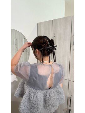 ヤテ(yate') ねじねじツインアレンジ