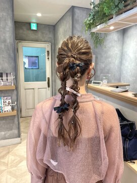 ラボヌールヘアー オリビエ 北千住店(La Bonheur hair Olivier) 編みおろしポニー/ヘアセット【吉田 愛里】