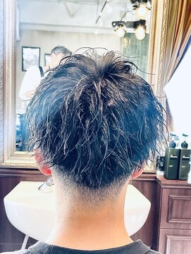 グレイスフルバーバーロンドン 大宮店(Graceful Barber London) 【20代 男性】ロンドンツーブロツイスパ（大宮/バーバー）