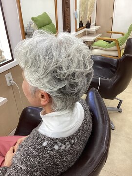 ヘアメイク ルポ(Hair Make rePos) ショート