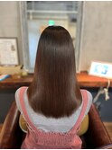 縮毛矯正で艶髪／20代30代40代／新宿／髪質改善