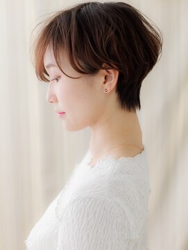 カバーヘアアンドスパ ブリス 浦和(COVER HAIR&SPA bliss) ミルクベージュひし形大人かわいいナチュラルショート20代30代X