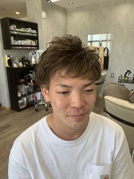 ラララ(LaLa.La) メンズパーマ　ハイライトカラー