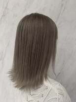 リー 京橋(Lee)&nbsp;グレージュカラー　山下志穂