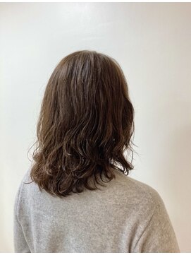 フェリチタ ひばりヶ丘(FELICITA) ミディアムレイヤーパーマ　韓国