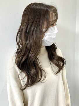 フォーク FOLK 【FOLK】透明感オリーブグレージュ☆似合わせゆる巻きロング♪