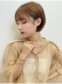 シルキーベージュ 大人マッシュショート 斜めバングt810