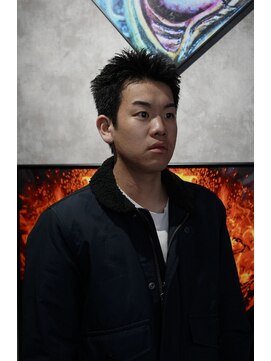 ツークツワンク バーバー 新宿(ZUG2WANG BARBER) スパイキーショート